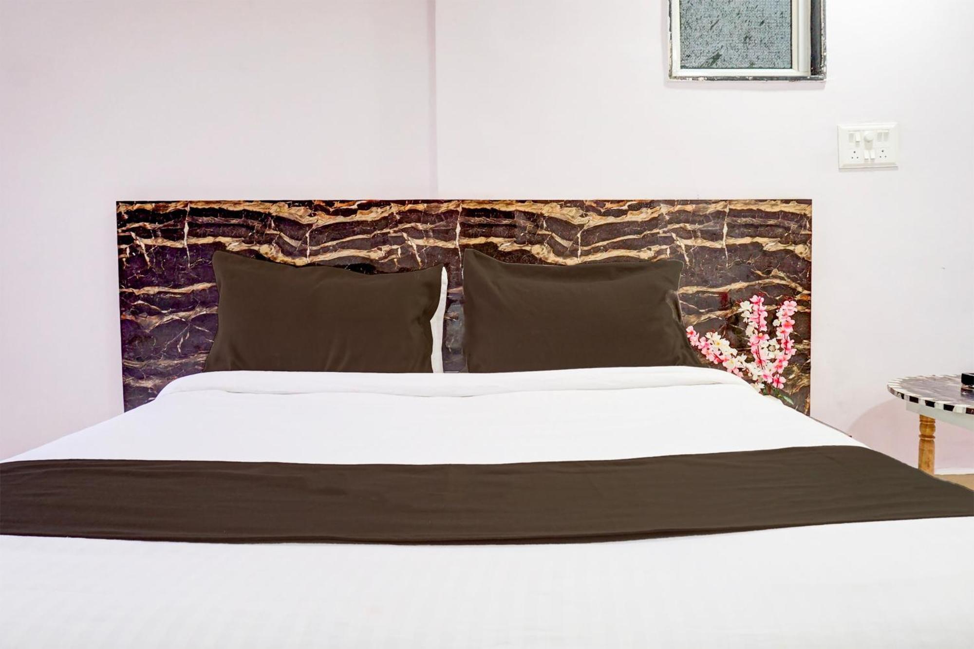 Hotel O Silver Inn Hinjawadi Zewnętrze zdjęcie